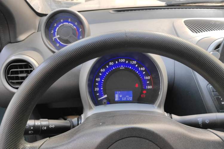 Used BYD F0 2012 1.0L Joyful Cool Model
