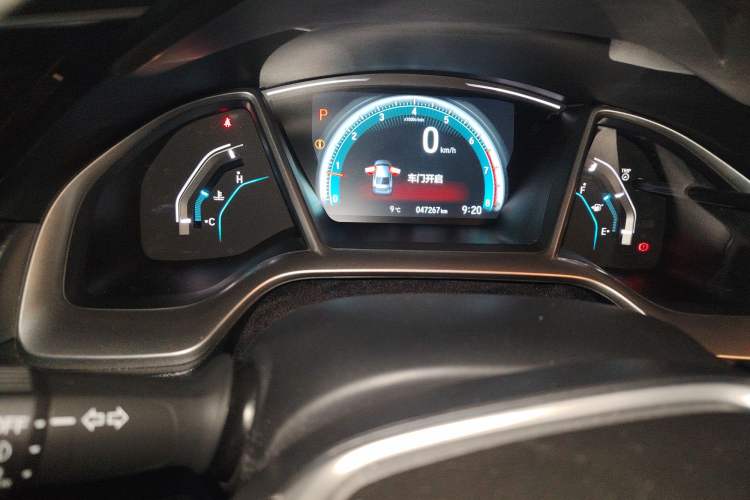 Used Honda Civic 2016 220TURBO CVT Luxury Edition