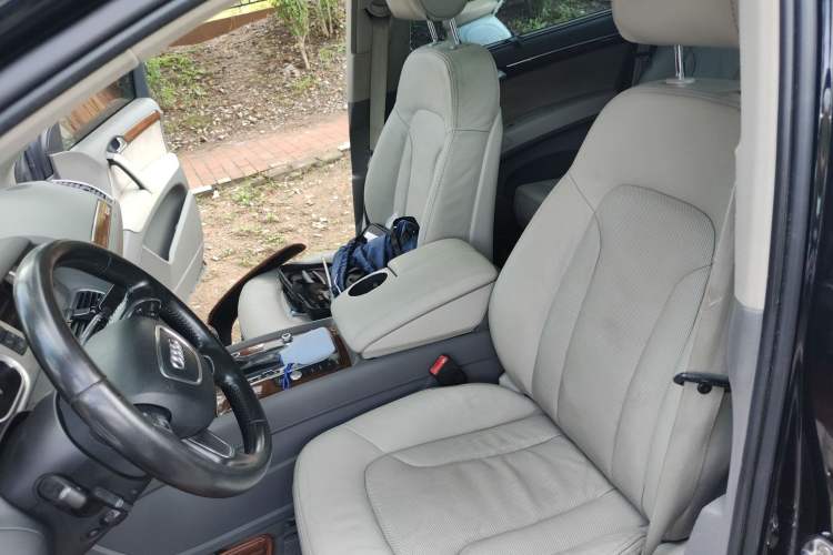 Used Audi Q7 2013 40 TFSI Comfort Edition
