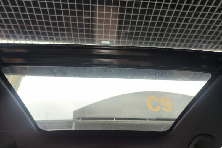 Used Geely Galaxy Xingjian 7 EM-i 2025 120km Flagship Edition Headliner