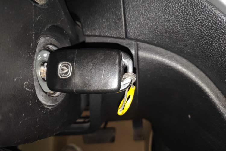 Used CHANGAN CS35 2015 1.6L Automatic Luxury Model China IV Standard
