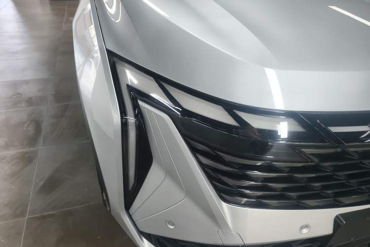 Used Geely Auto FX11 2023 1.5TD DCT Prestige Edition