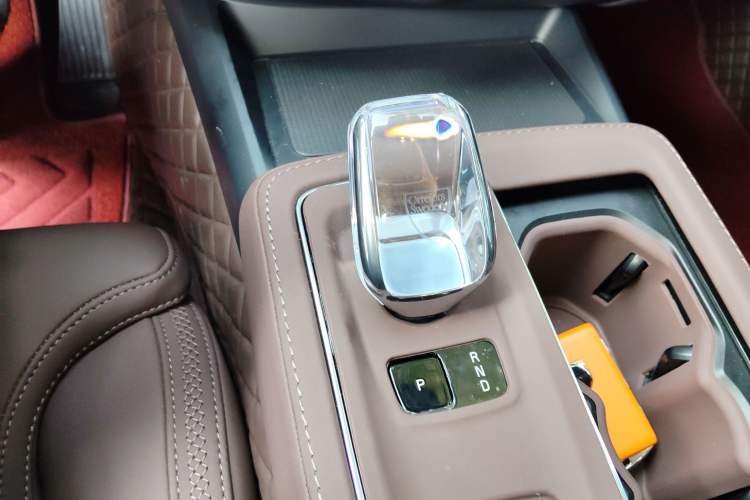 Used Volvo S90 2026 B5 Zhiyuan Luxury Edition