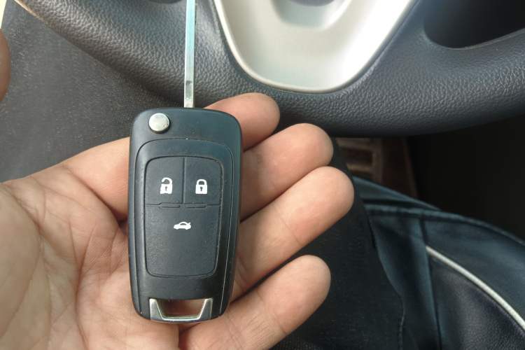 Used Chevrolet Monza 2019 Redline 320T Dual-Clutch Joyful Edition China VI Standard