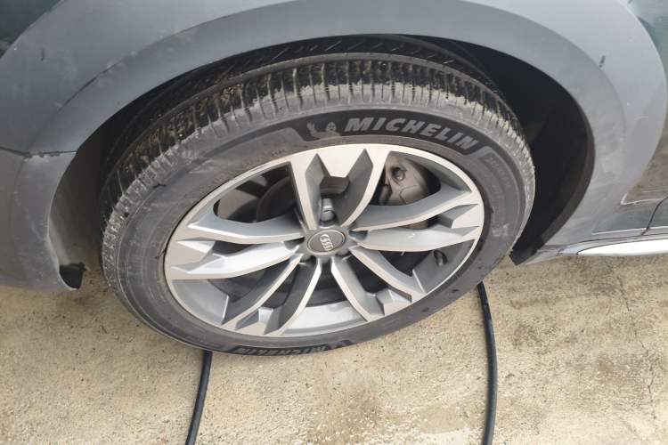 Used Audi A4 2019 45 TFSI allroad quattro Sport model