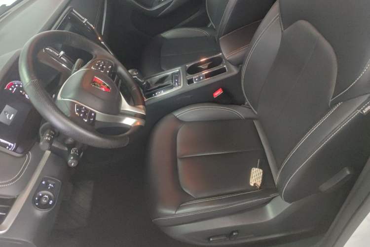 Used Roewe i6 2020 PLUS 1.6L CVT 4G Connected Glory Holographic Edition

