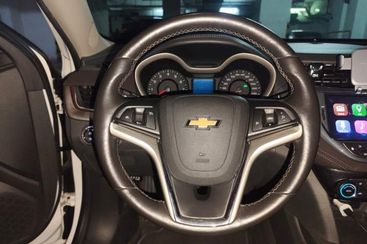 Used Chevrolet Malibu 2016 2.0L Automatic Luxury Edition Steering Wheel
