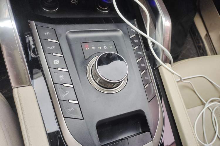 Used Zotye T700 2017 2.0T Dual-Clutch Prestige Version