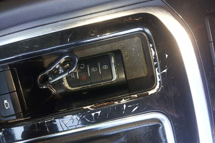 Used GAC Trumpchi GS8 2017 320T Four-Wheel Drive Luxury Smart Connectivity Version (7 Seats)
