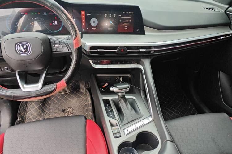 Used CHANGAN CS35PLUS 2022 Blue Whale NE 1.4T DCT Luxury Model Audio And AC Panel