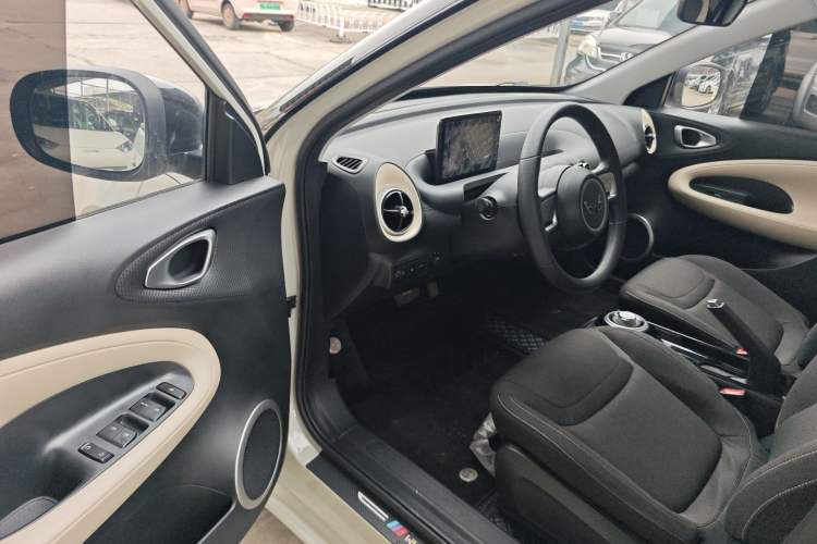 Used Wuling Bingo 2024 203km Light Edition
