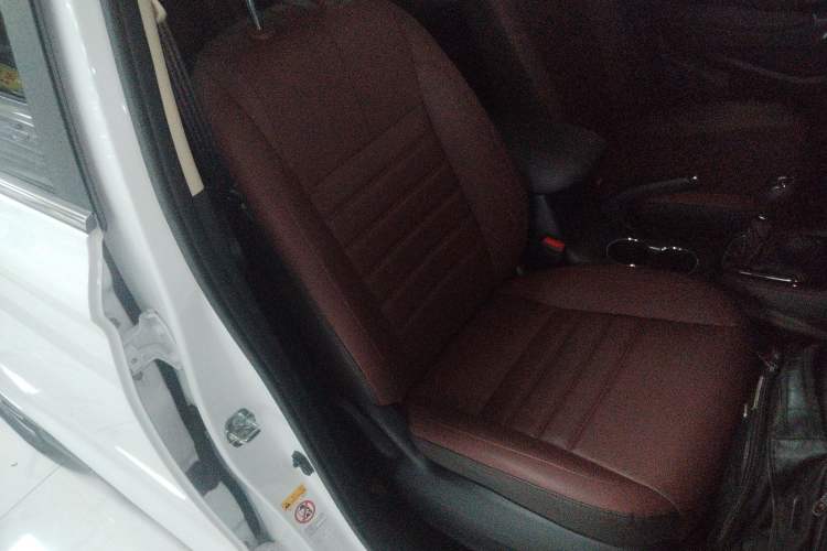 Used Oshan A800 2018 1.6L Manual Smart Network Model
