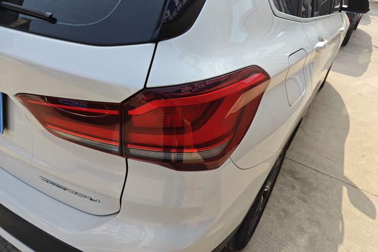 Used BMW X1 2021 Restyled sDrive25Li Leading Edition
