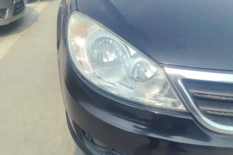 Used Volkswagen Lavida 2013 Classic 1.6L Manual Fashion Edition