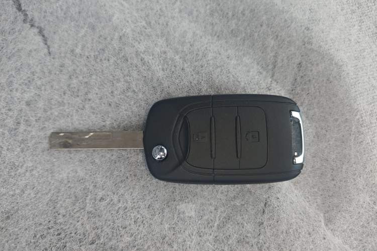 Used Wuling Yangguang 2024 300KM Comfort Version Passenger Van 75kW
