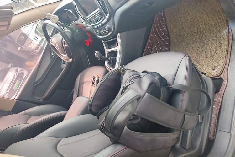 Used Baojun 560 2016 1.8L Manual Luxury Edition