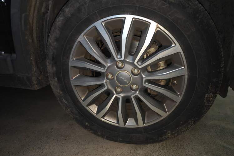 Used Haval H6 2017 Red-Label Sport Edition 1.5T Automatic Two-Wheel Drive Luxury Model
