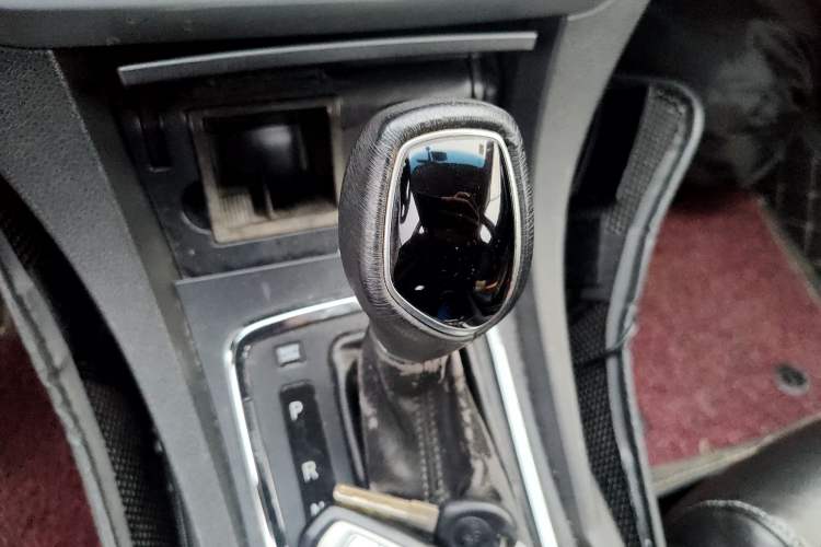 Used Geely Auto Emgrand 2016 Sedan 1.3T CVT Upward Edition