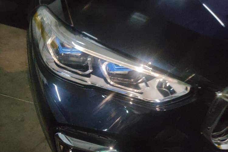 Used BMW X5 2022 Restyled xDrive 30Li Luxury Version M Sport Package
