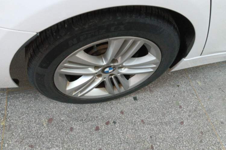 Used BMW 3 Series 2017 320Li Fashion Model
