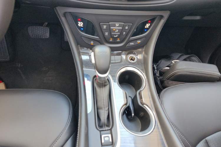 Used Buick Envision 2021 532T Two-Wheel-Drive Elite Version Gear Lever