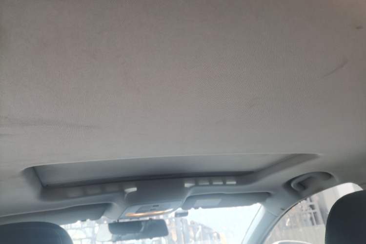 Used Roewe i6 2019 PLUS 1.6L CVT 4G Connected Flagship Deluxe Edition
