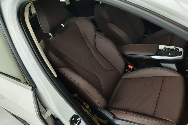 Used BMW X1 2024 sDrive25Li M Sport Package Right Front Seat