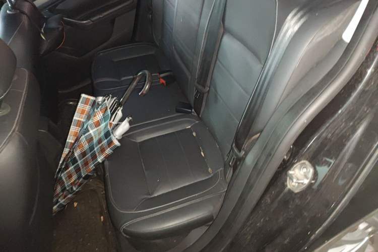 Used Volkswagen Lavida 2015 230TSI DSG Comfort Edition Left Rear Seat