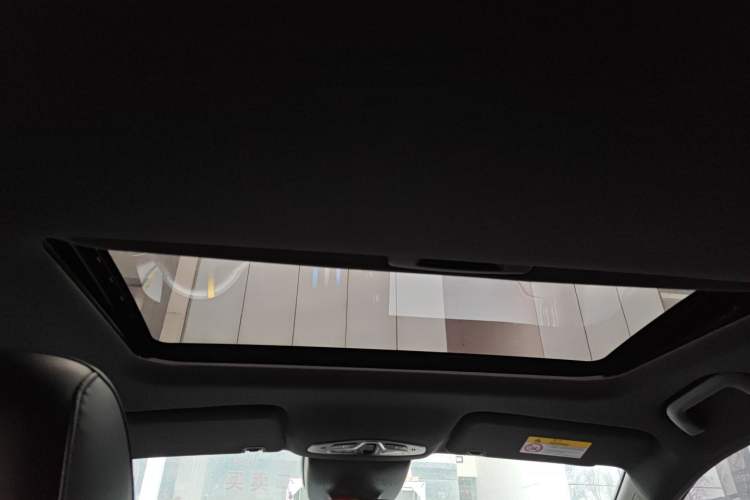 Used GAC Trumpchi EMPOW 2021 270T DCT J15 Version Headliner