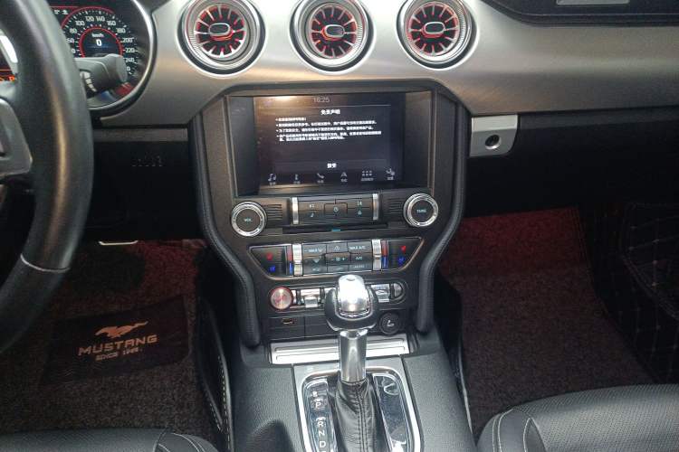 Used Ford Mustang 2019 2.3L EcoBoost
