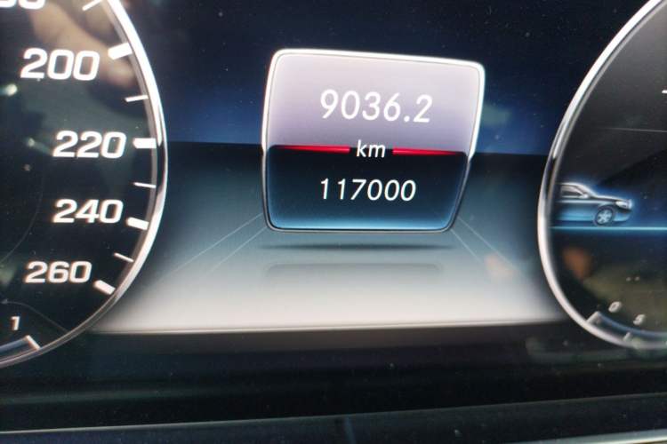 Used Mercedes-Benz E-Class 2019 Restyled E 300 L Sporty and Stylish Edition
