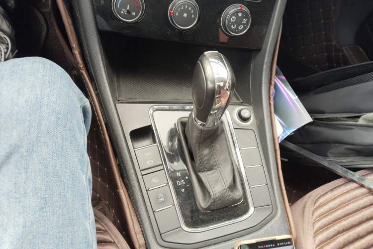 Used Volkswagen Bora 2019 Revised Version 1.5L Automatic Comfort Edition China VI Standard