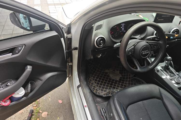 Used Audi A3 2018 30th Anniversary Edition Sportback 35 TFSI Fashion Model Driver Seat