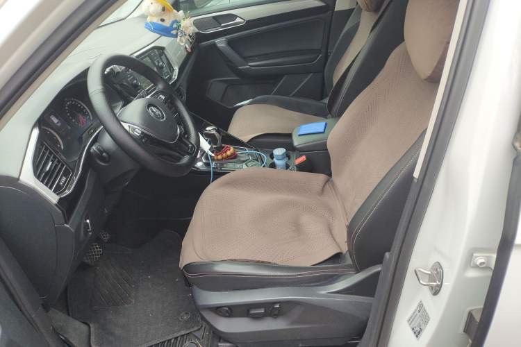 Used Volkswagen Tayron 2019 330TSI Two-Wheel-Drive Luxury Version China V Emission Standard
