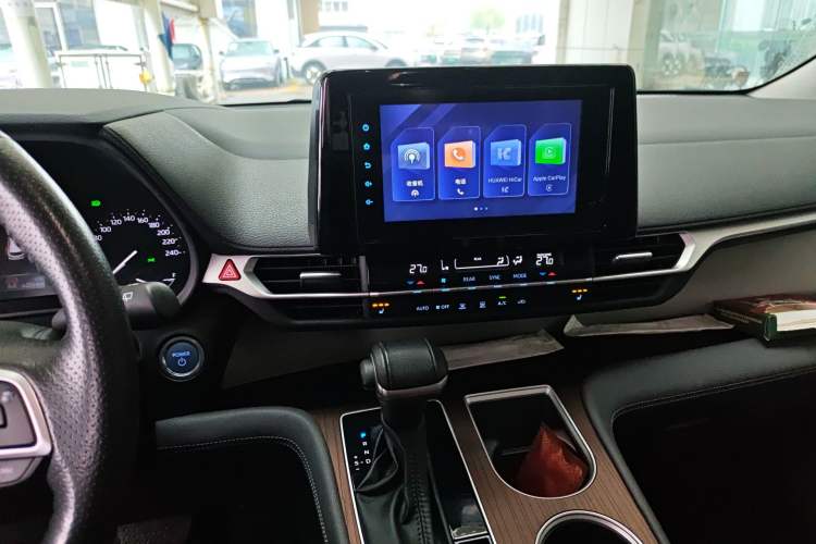 Used Toyota SIENNA 2021 2.5L Hybrid Luxury Edition Audio And AC Panel