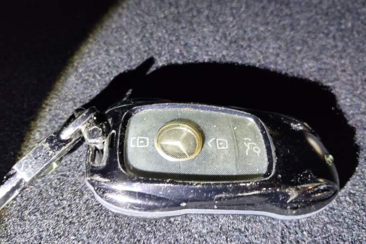 Used Mercedes-Benz GLC 2021 GLC 300 L 4MATIC Dynamic Model Vehicle Key