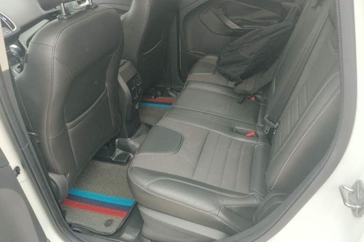 Used Ford Kuga 2015 1.5L GTDi Two-Wheel Drive Fashion Edition Left Rear Seat