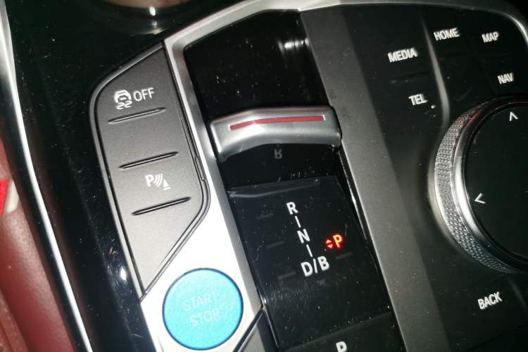 Used BMW i3 2024 eDrive 35 L
