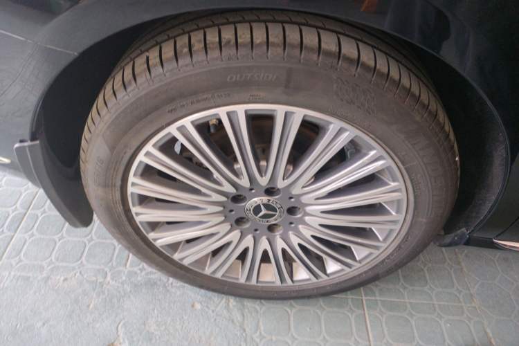 Used Mercedes-Benz E-Class 2020 E 300 L Stylish Model
