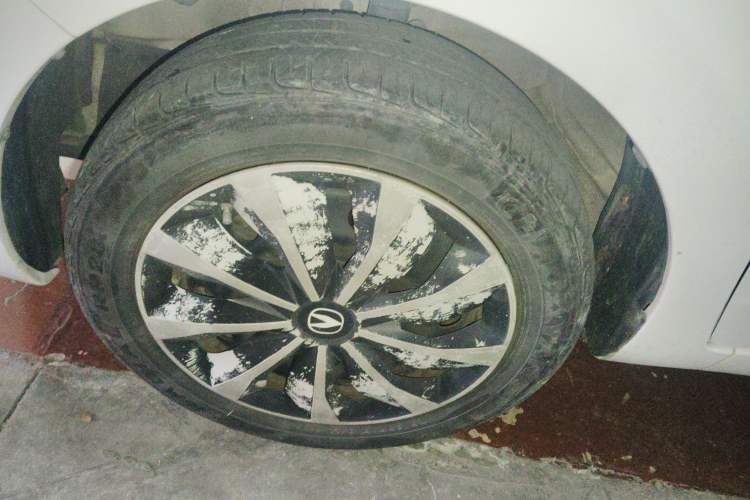 Used CHANGAN OSHAN Benni E-Star 2021 National Edition Xin Yue Version Lithium Iron Phosphate (31.86 kWh) Left Front Wheel Hub