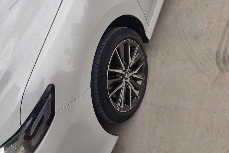 Used Toyota Camry 2021 2.5G Luxury Edition Left Front Wheel Hub