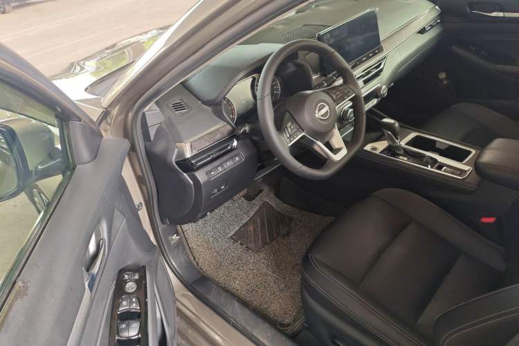 Used Nissan Teana 2022 2.0L XL-TLS Enjoyment Edition
