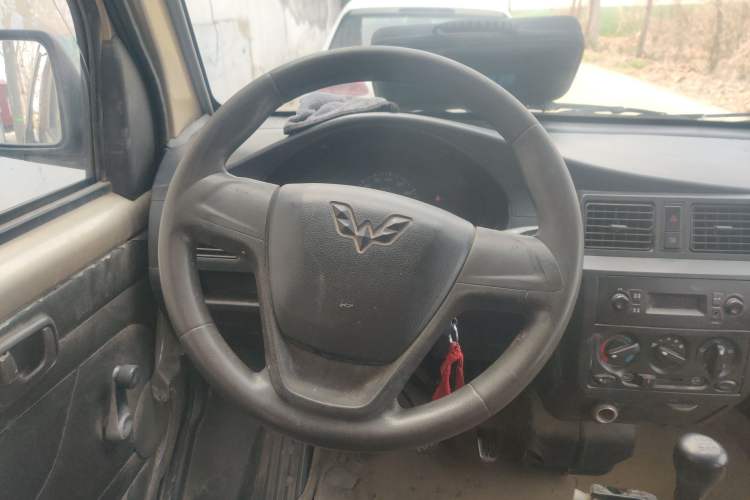 Used Wuling Rongguang 2011 1.2L Base Version