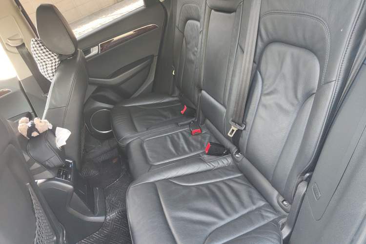 Used Audi Q5 2011 2.0TFSI Comfort Version
