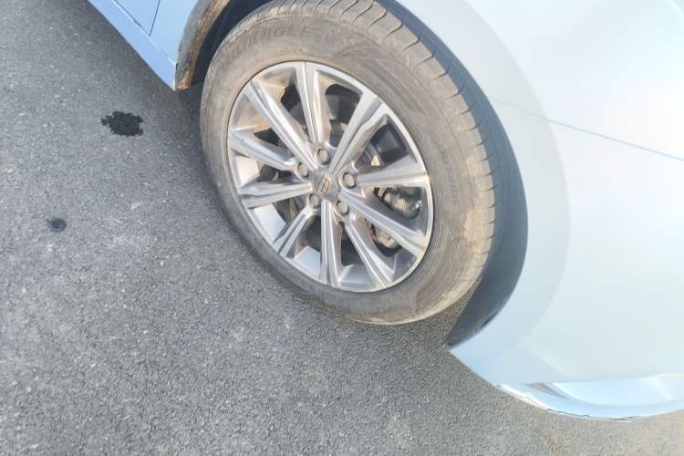 Used Geely Auto Emgrand GT New Energy 2018 1.5T PHEV Yaoxiang Edition Right Front Wheel Hub