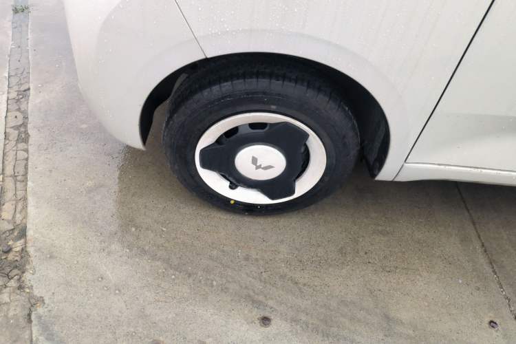 Used Wuling Hongguang MINIEV 2024 3rd Generation 215km Youth Edition
