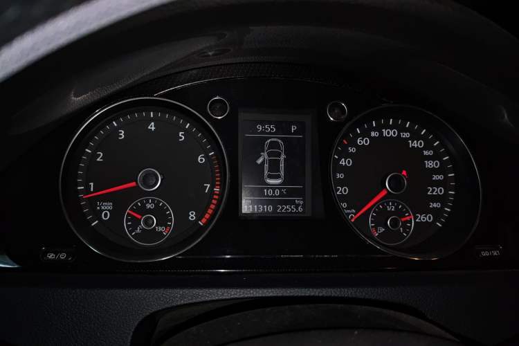 Used Volkswagen Magotan 2013 1.8TSI Luxury Model Instrument Cluster