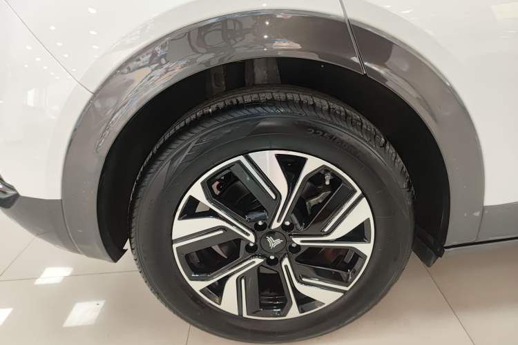 Used NETA U 2023 NETA U-Ⅱ Challenge Edition 400 U Show – Lithium Iron Phosphate