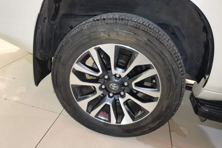 Used Toyota Prado 

