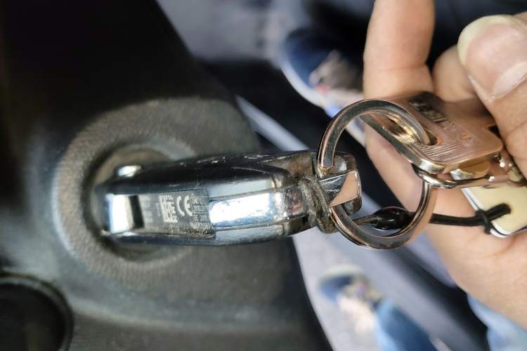 Used Peugeot 308S 2015 1.2T Automatic Jingchi Edition Vehicle Key